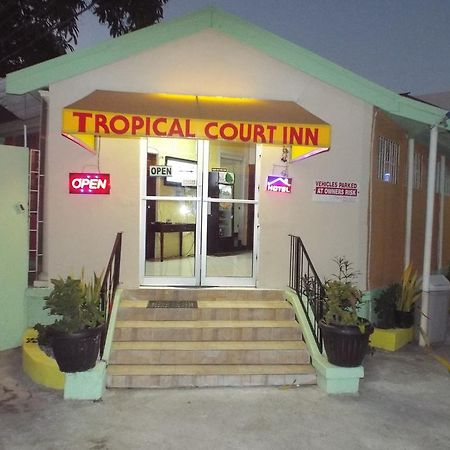 Tropical Court Inn New 킹스톤 외부 사진
