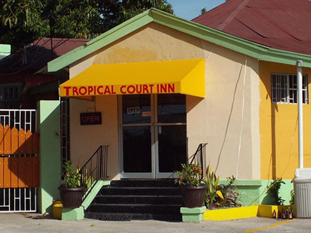 Tropical Court Inn New 킹스톤 외부 사진